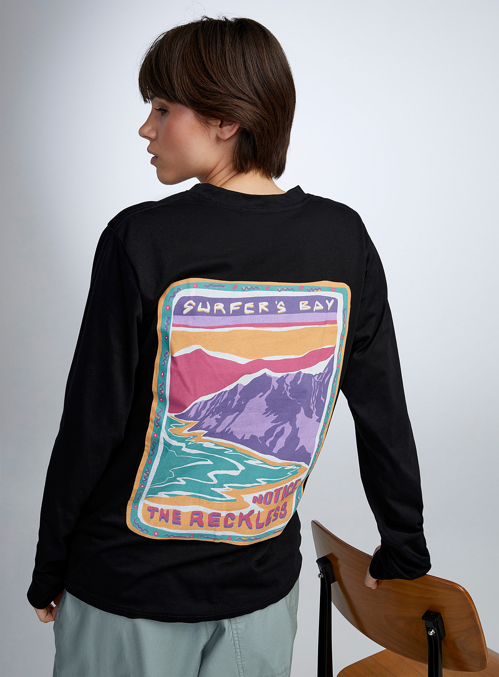 Notice The Reckless - Women's Surf Bay T-shirt