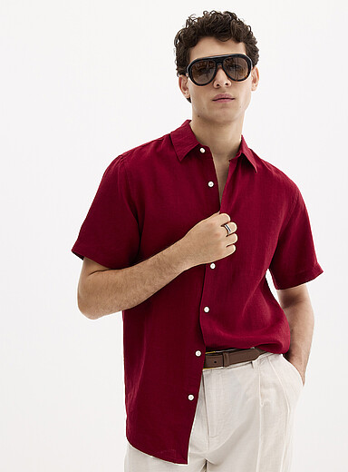 La chemise manches courtes pur lin europ&eacute;en <b>Coupe moderne</b>