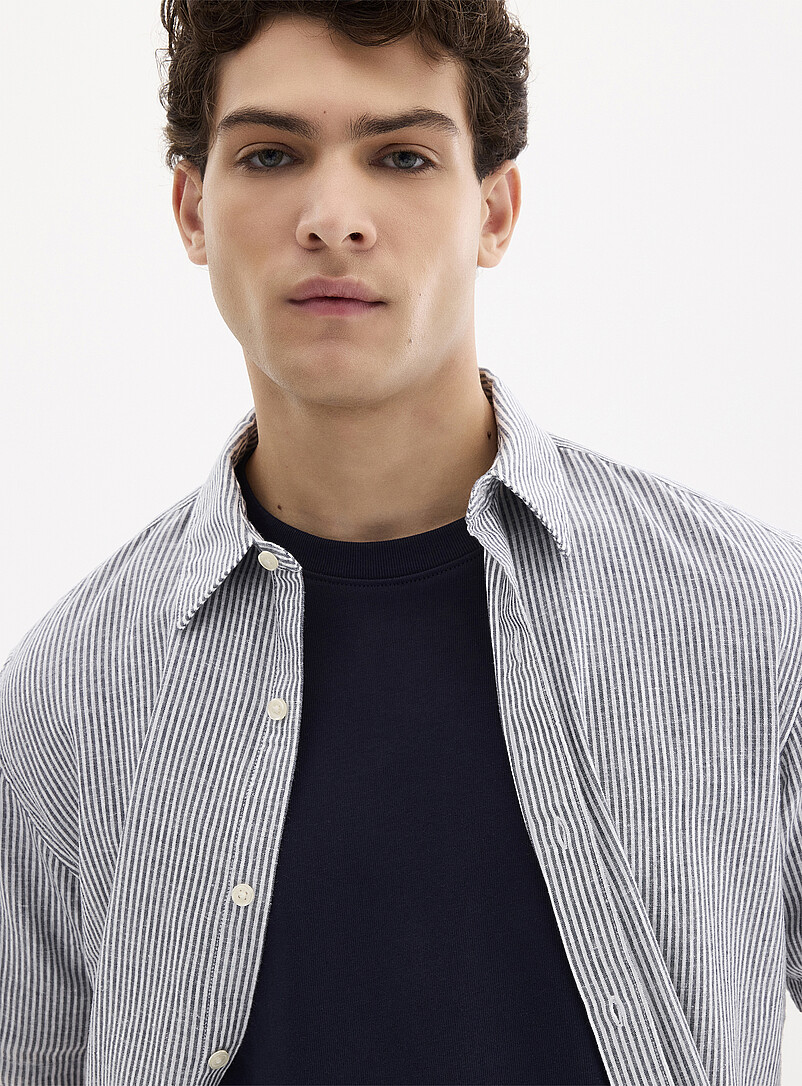 Le 31: La chemise lin rayures verticales binaires <b>Coupe moderne</b> Lilas pour homme