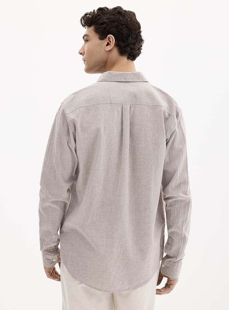 Le 31: La chemise lin carreaux optiques <b>Coupe confort</b> &Eacute;cru &agrave; motifs pour homme