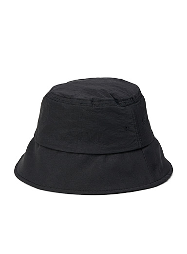 Tone-on-tone logo nylon bucket hat | United Colors of Benetton | Shop ...
