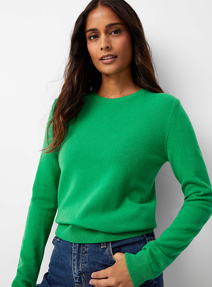 United Colors of Benetton: Le chandail col rond pure laine Vert vif-irlandais-émerau pour femme