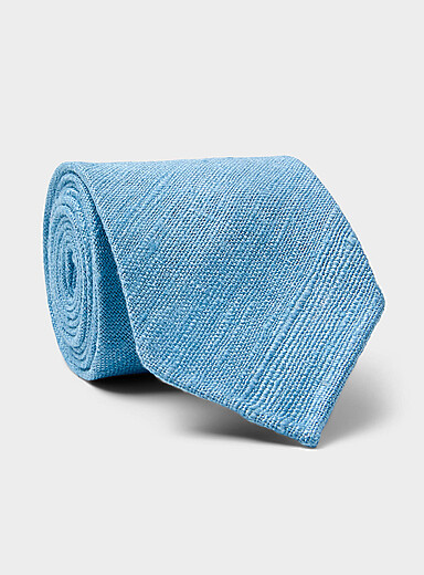 Pure silk weave tie