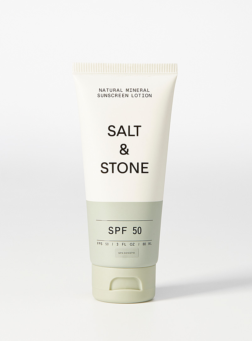 Salt & Stone: La lotion écran solaire minérale naturelle FPS 50 Assorti pour femme