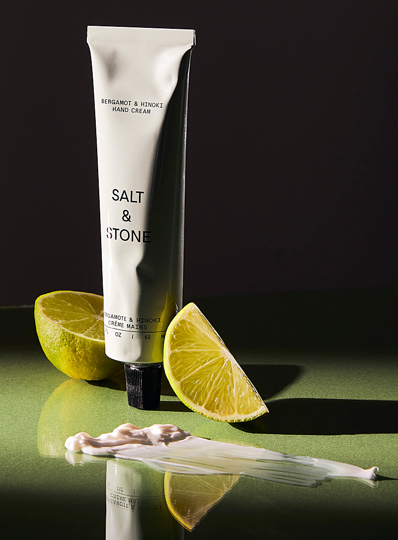 Salt & Stone: La crème pour les mains bergamote et hinoki Assorti pour femme