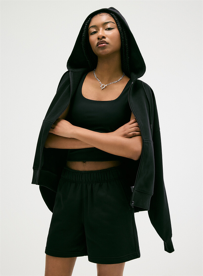 Twik: La camisole courte col carr&eacute; seconde peau Noir pour femme