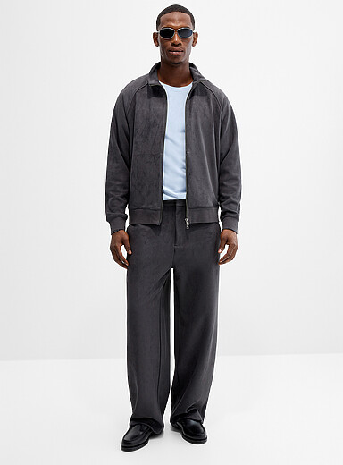 Le pantalon fa&ccedil;on su&egrave;de