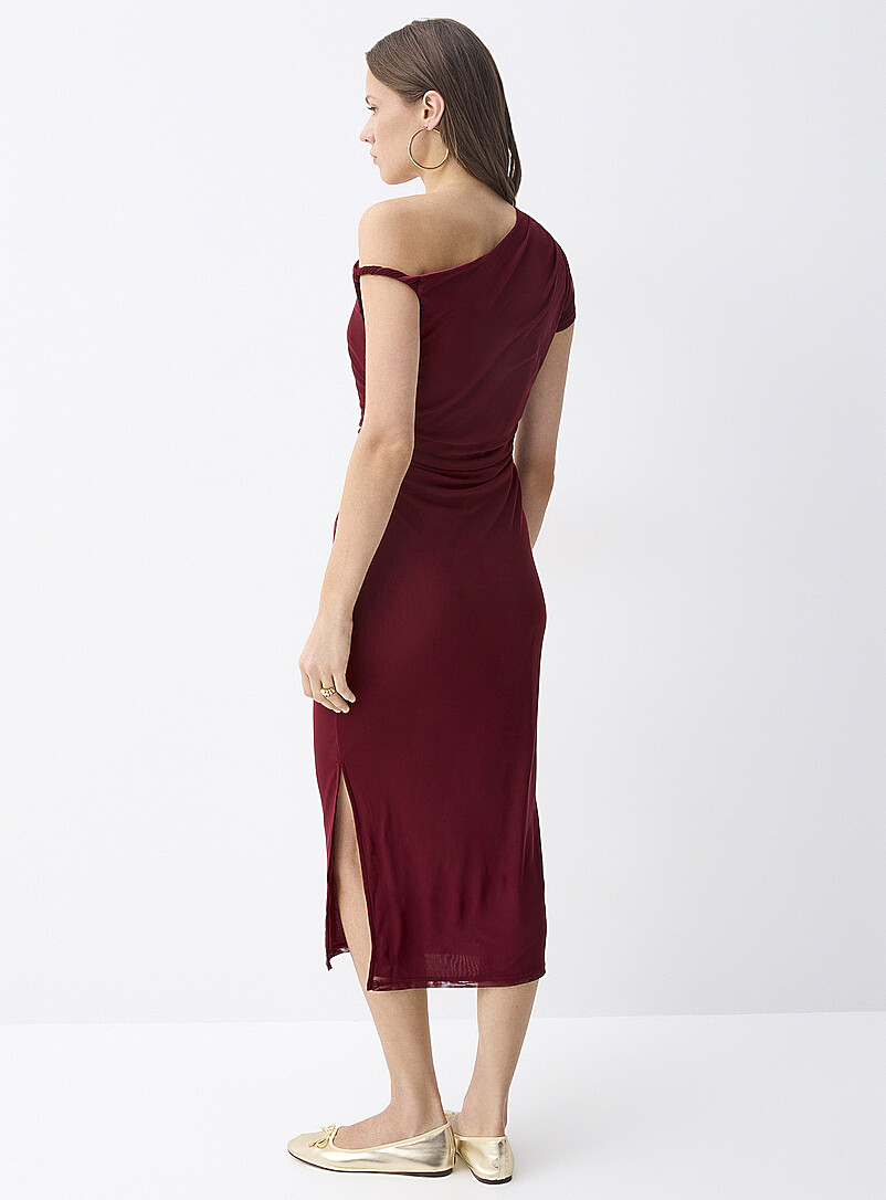Twik: La robe midi col asym&eacute;trique une manche Chocolat - Espresso pour femme