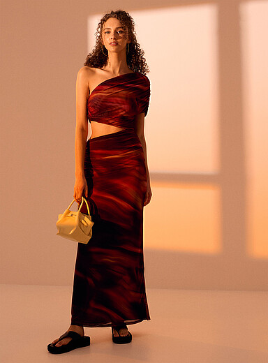 Red waves maxi dress