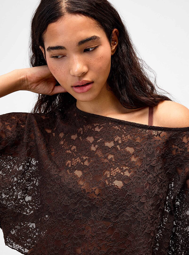 Twik Brown Pure lace cropped poncho for women