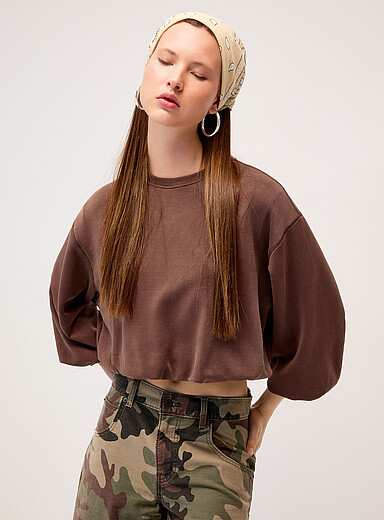 Le sweat bouffant effet n&eacute;opr&egrave;ne