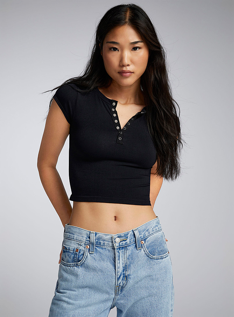 Twik Black Buttoned collar second skin cropped T-shirt for women