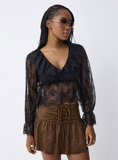Twik: La blouse dentelle boh&egrave;me Noir pour femme