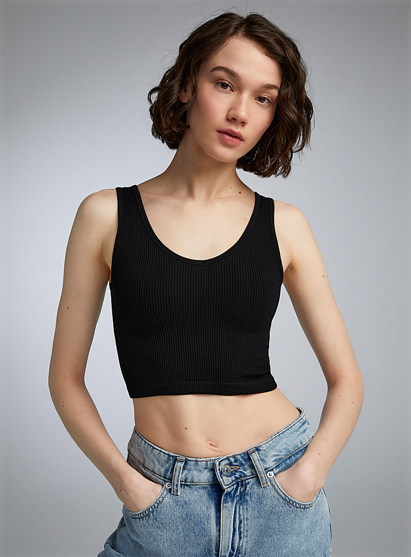 Finely ribbed cropped cami
