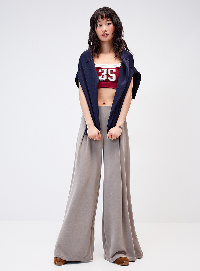 Twik: Le pantalon large peau de p&ecirc;che Chocolat - Espresso pour femme