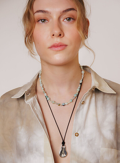 Pilar Agueci: Le collier Kai Argent