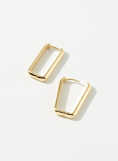 Les boucles d'oreilles rectangulaires