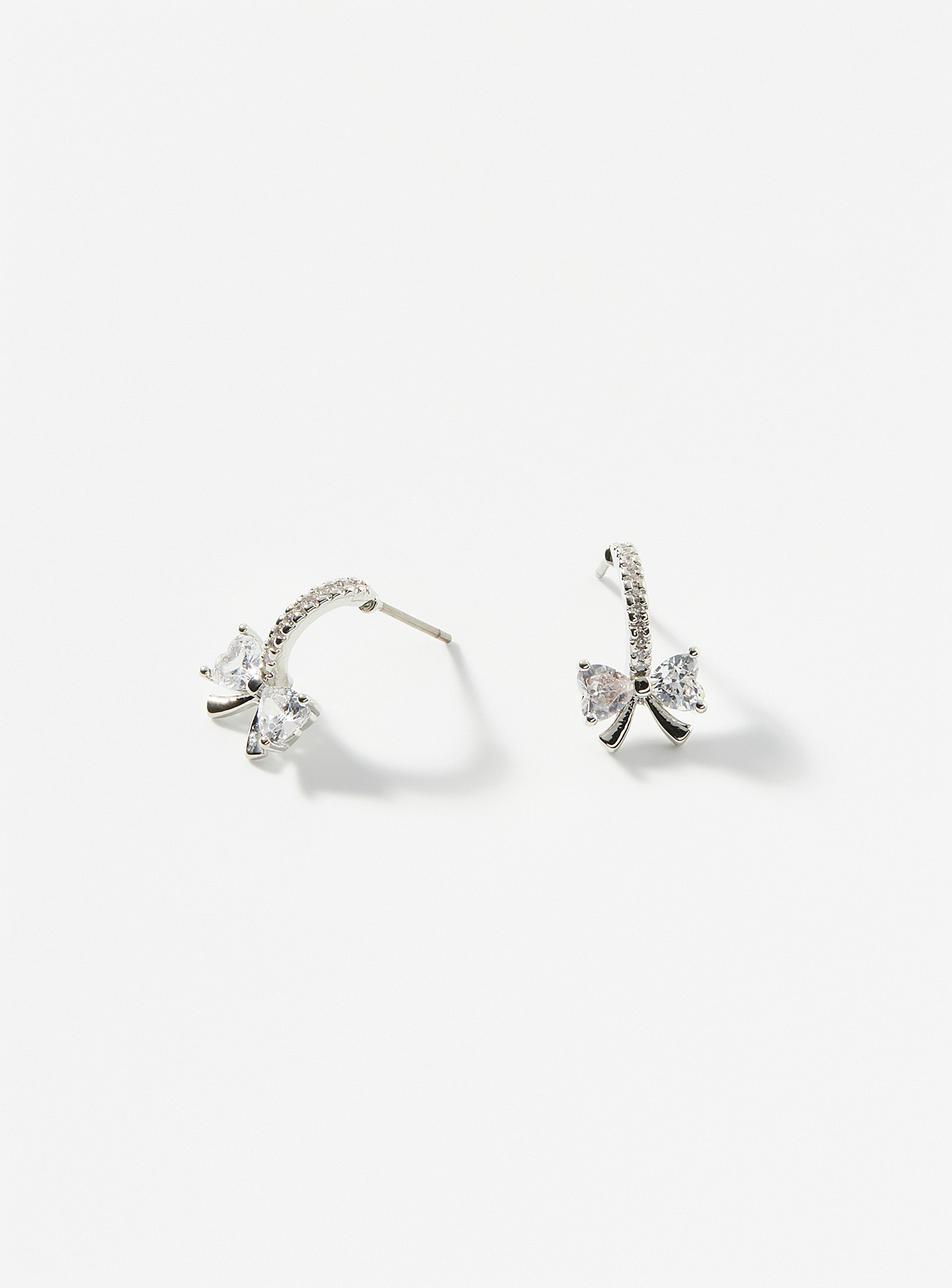 Simons - Women's Small shimmery bow earrings