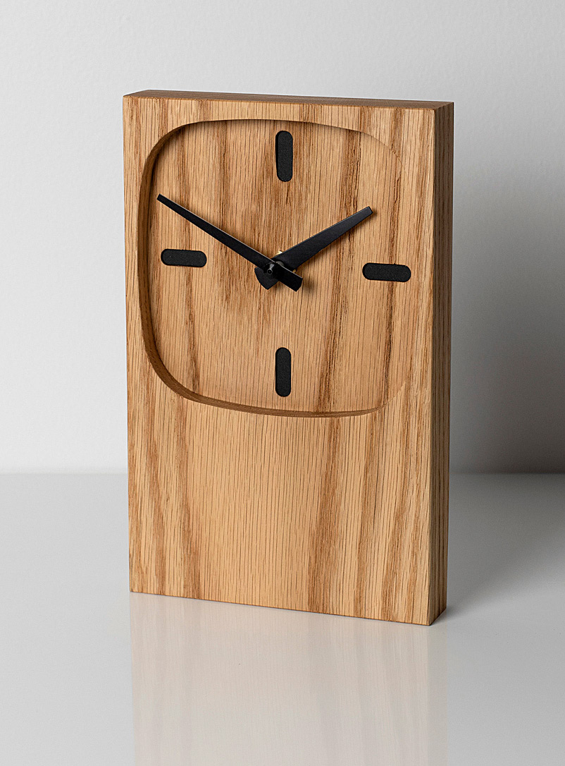 Oak table clock | Atelier-D | Useful Accessories | Fabrique 1840
