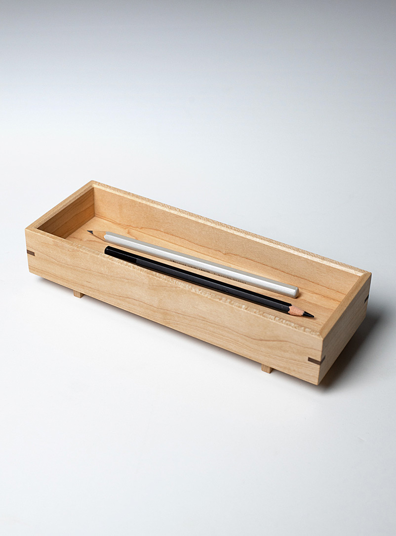 Atelier-D Brown Wood pencil holder