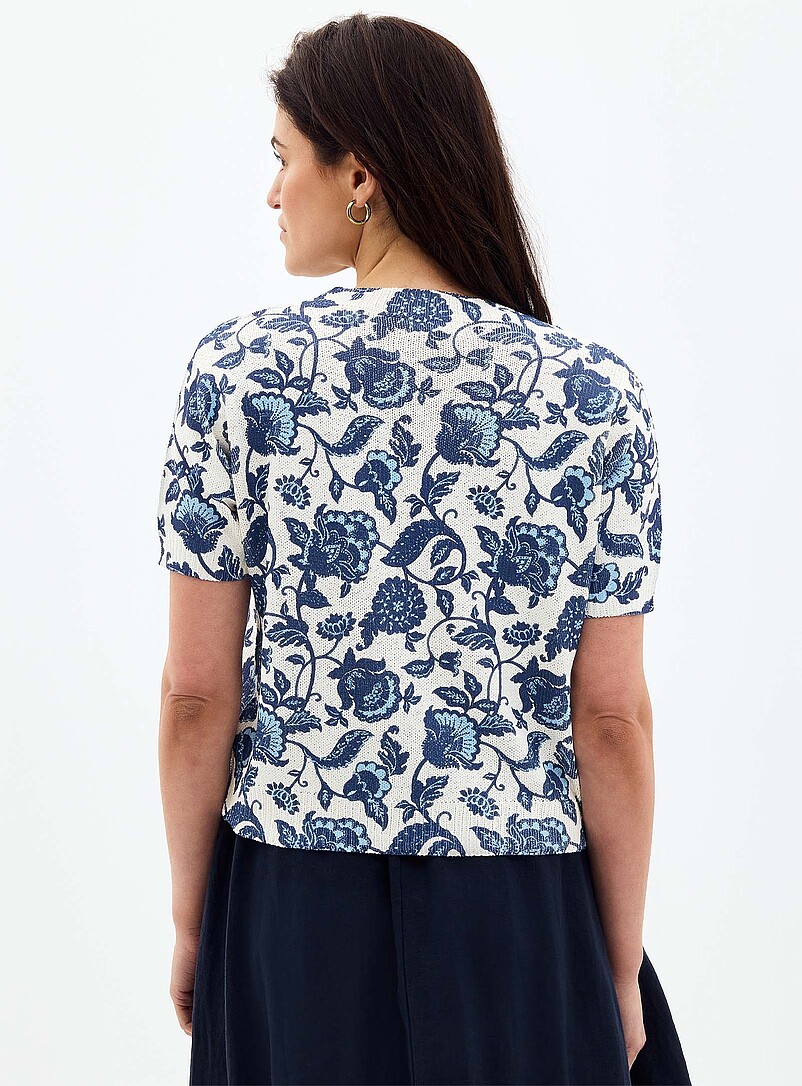 Contemporaine: Le chandail carr&eacute; doux &agrave; motif Brun &agrave; motifs pour femme