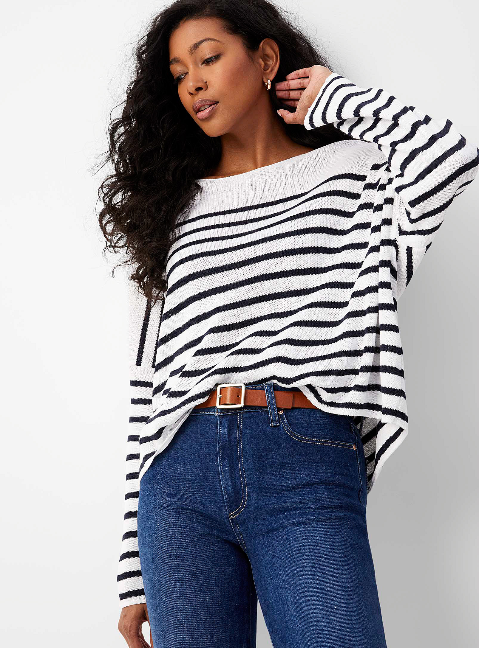 Contemporaine Striped Pure Cotton Loose Sweater In Patterned White