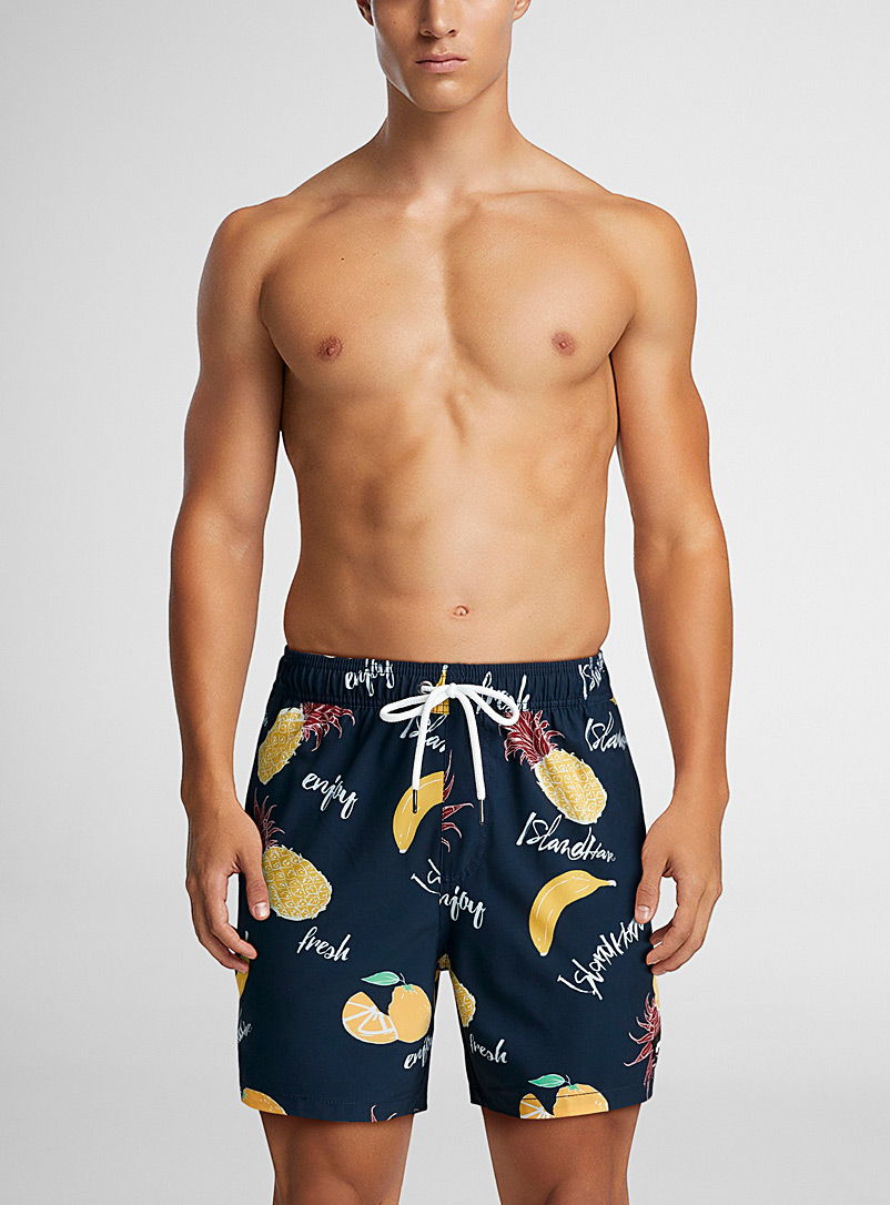 Island Haze: Le maillot short fruits jaunes Marine assorti pour homme