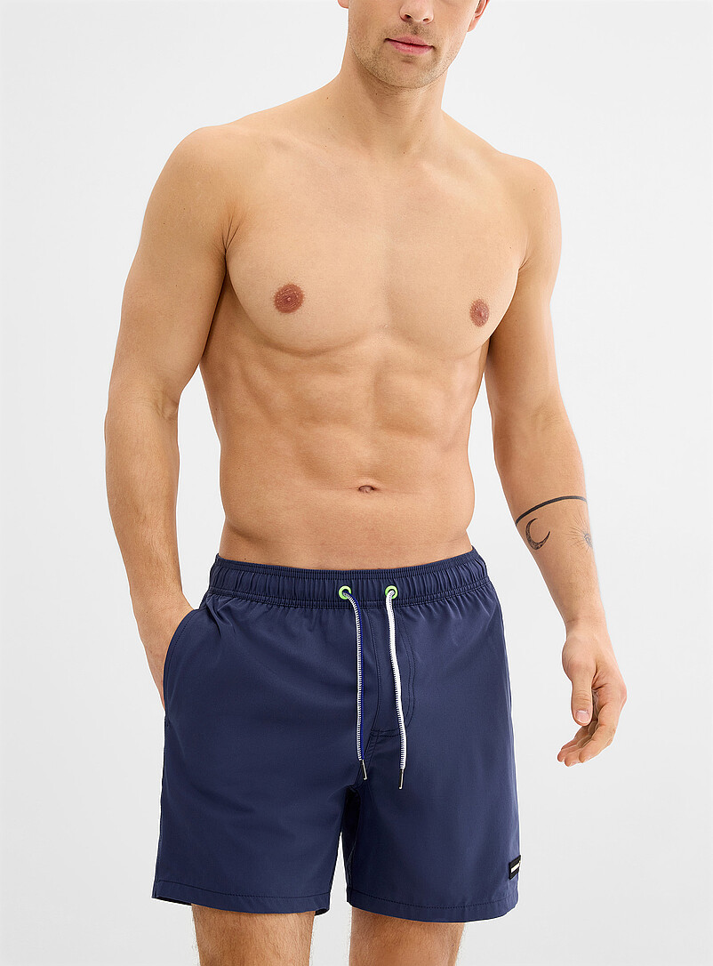 Island Haze: Le maillot short extensible couleur unie Jaune dor&eacute; pour homme