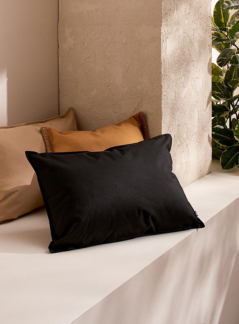 Simons Maison Black Long monochrome outdoor cushion