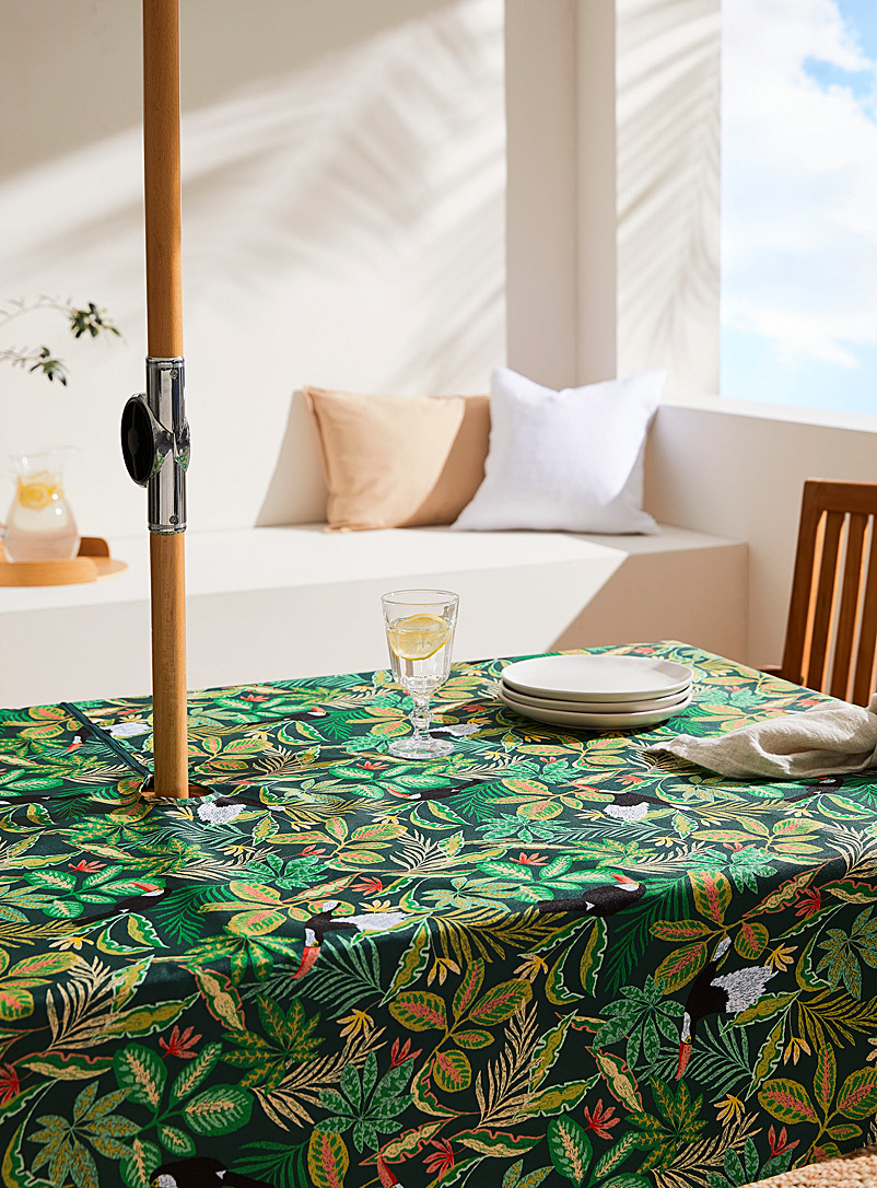 Simons Maison Assorted Toucans umbrella tablecloth