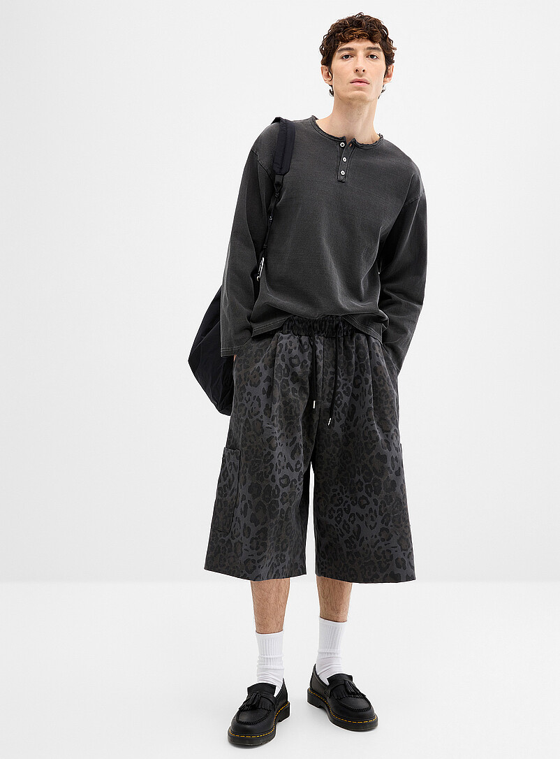 Leopard-print XL pleated jort Imported from Seoul product image (primary)