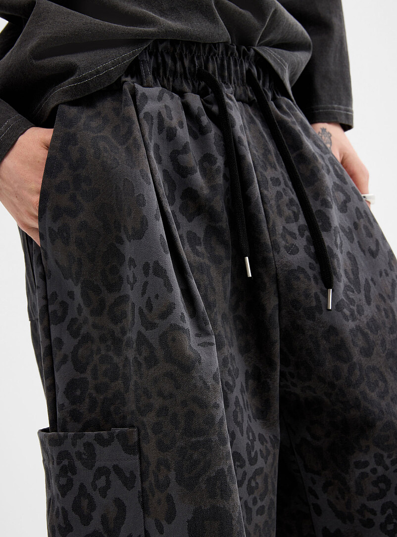 Leopard-print XL pleated jort Imported from Seoul product image 2