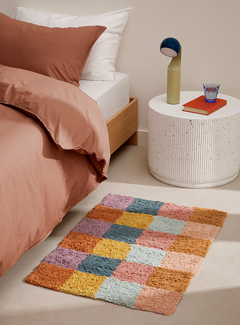 Simons Maison: Le tapis damier multicolore 60 x 90 cm Assorti