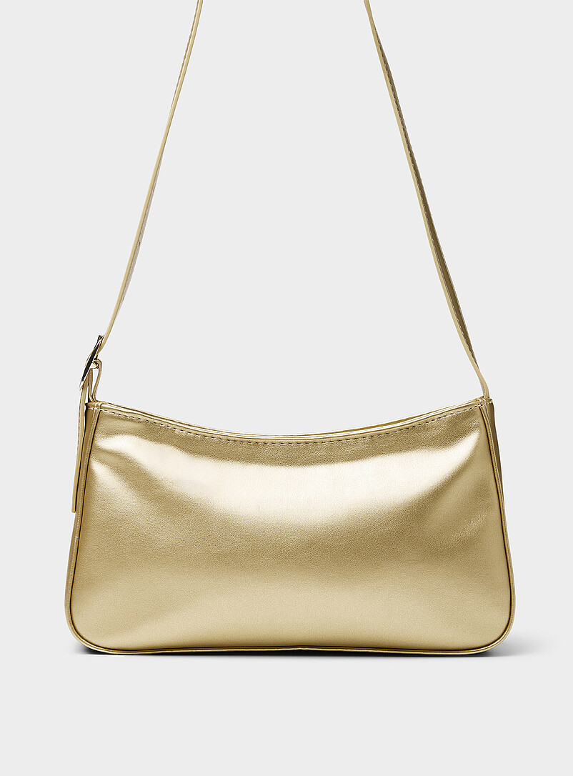 Simons Red Smooth minimalist baguette bag for women