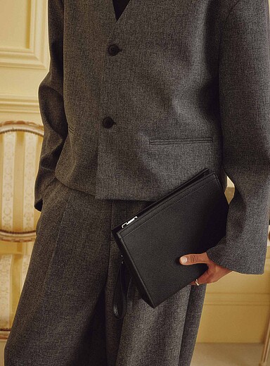 Sleek grained leather pouch