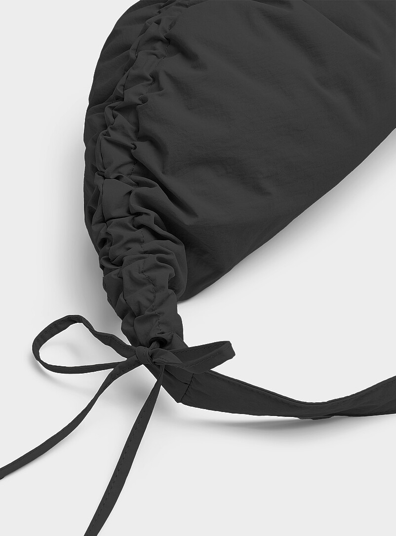 Large half-moon crisp fabric shoulder bag Imported from Seoul product image 3