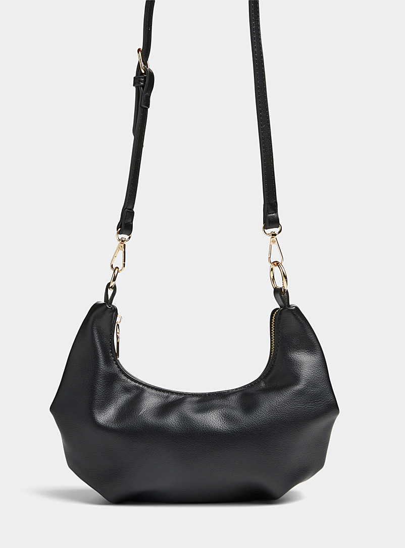 Simons: Le sac besace côtés plissés Noir pour femme