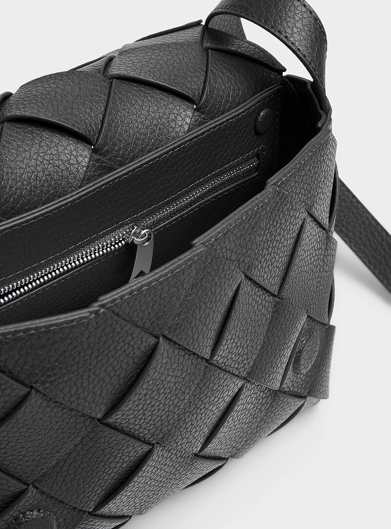 Woven flap shoulder bag product image 3
