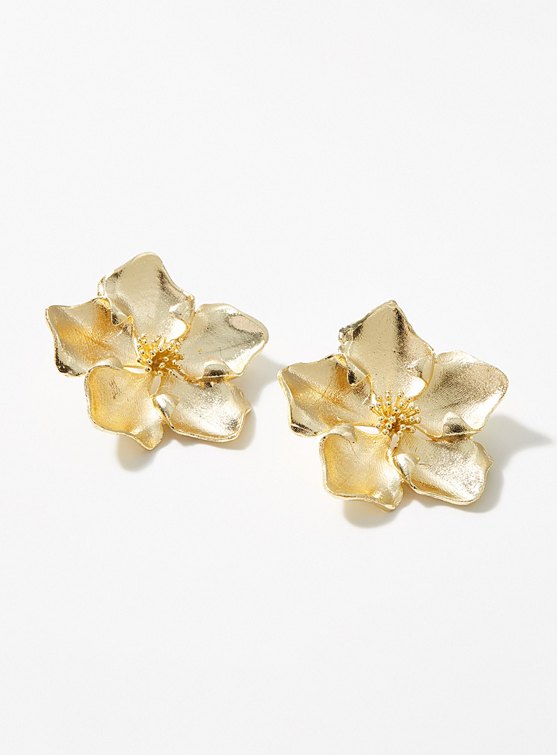 Shashi Assorted Blooming flower earrings for women