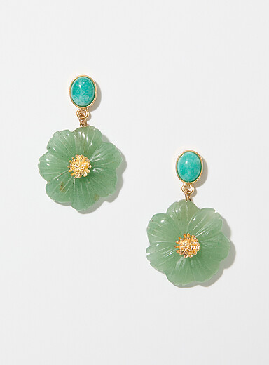 Les grandes boucles d'oreilles fleurs turquoise