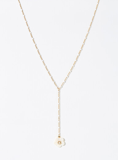 White flower lariat chain