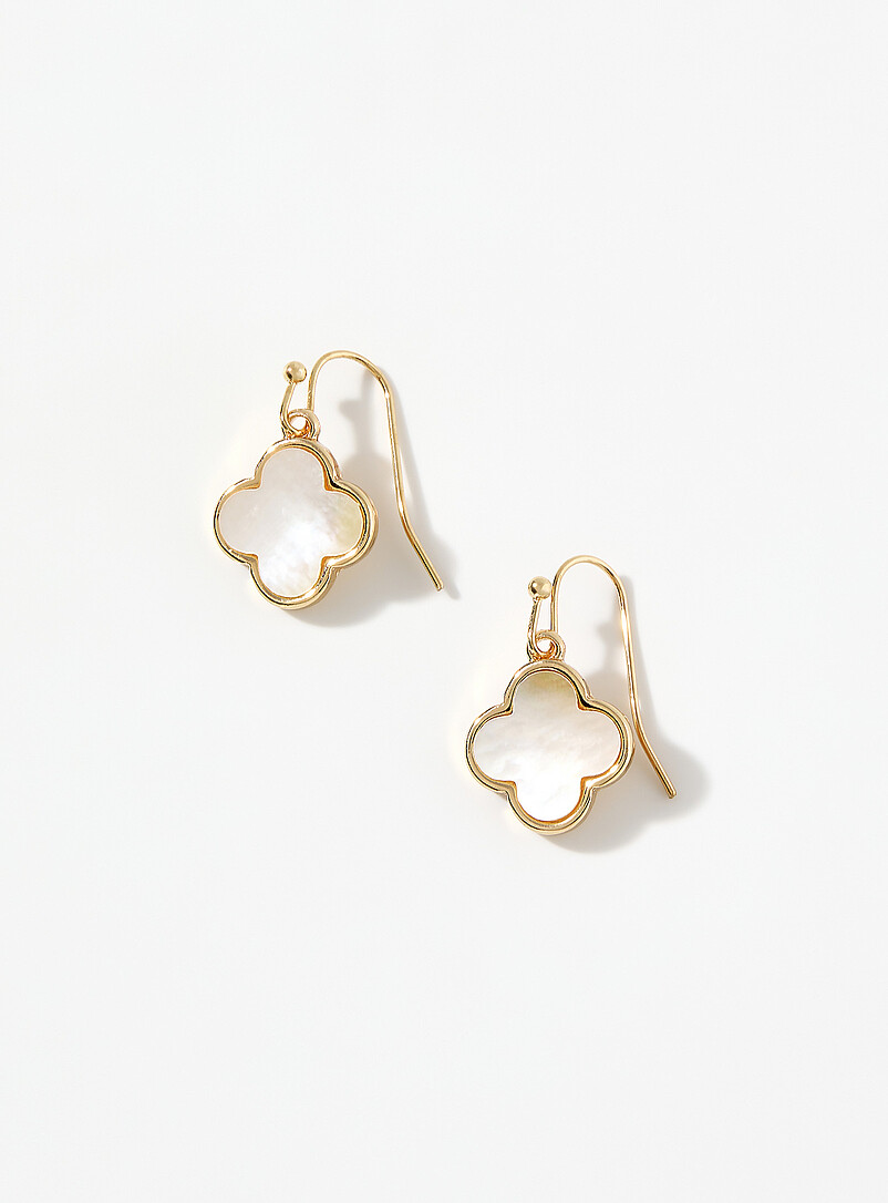 Pearly Clover Earrings
