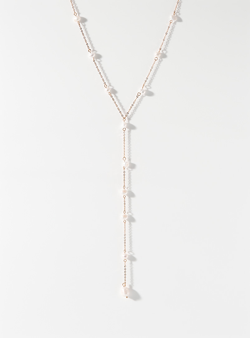 Long pearly bead pendant chain product image (primary)