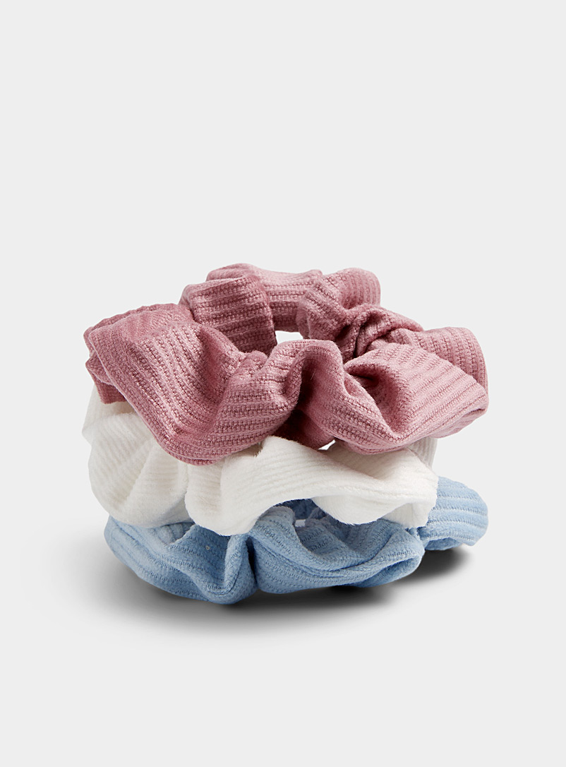 Pastel grooved scrunchies Set of 3 | Simons | Shop Scrunchie Hair Ties  online | Simons