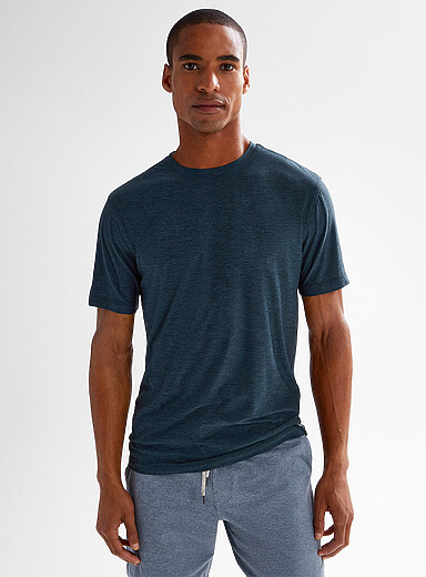 Vuori: Le t-shirt Strato Tech Vert irlandais - &Eacute;meraude pour homme