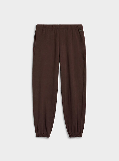 Vuori: Le pantalon sweat ultradoux Halo Modern <b>Taille mi-haute</b> Longueur : 27,5 po Brun pour femme