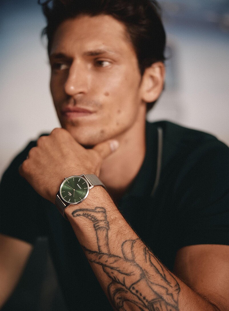 Crocorigin green face watch product image (primary)