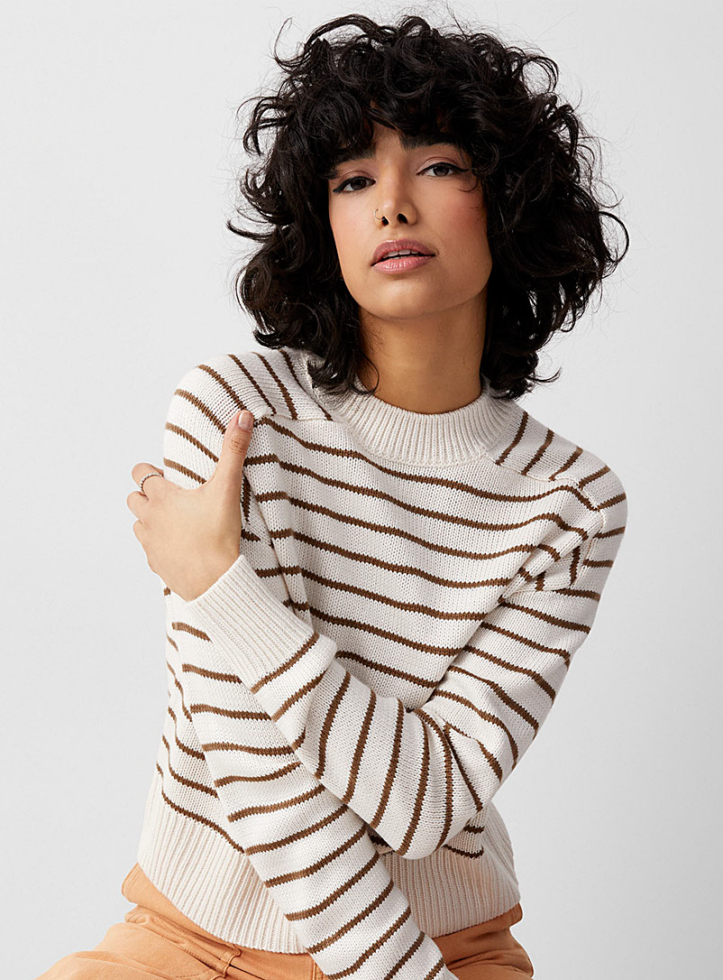 Twik: Le pull raglan fin tricot Blanc à motifs pour femme