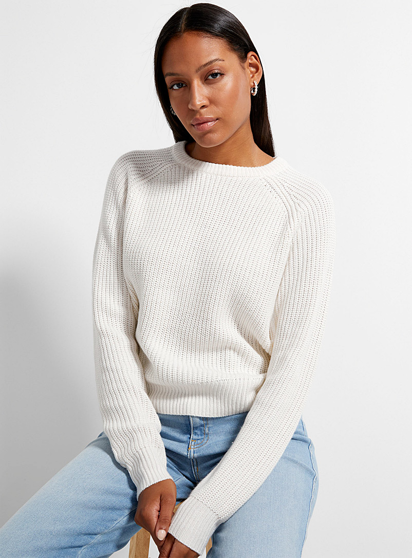 Icône Ivory Shaker-rib raglan sweater for women