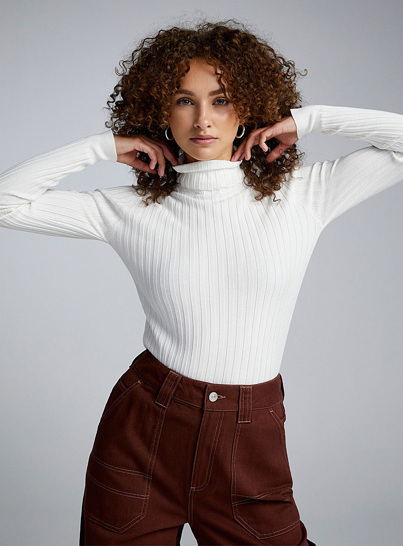 Twik Ivory White Wide ribbing turtleneck sweater for women